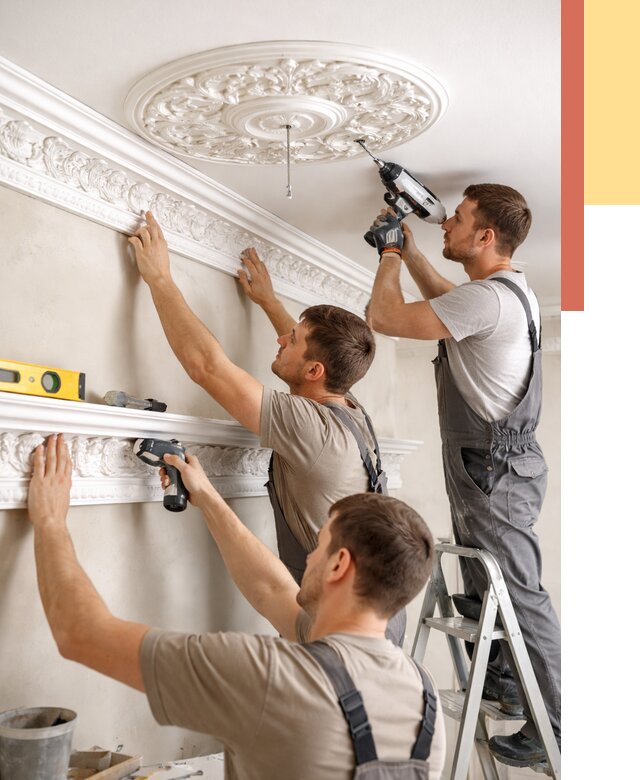 Монтаж лепнины на потолок в Саяногорске от 3278 руб. быстро и недорого | ОТДЕЛОЧНИК-Снг